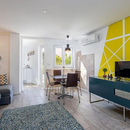 Designer Flats In Lapa By Lovelystay Lisboa Exterior foto