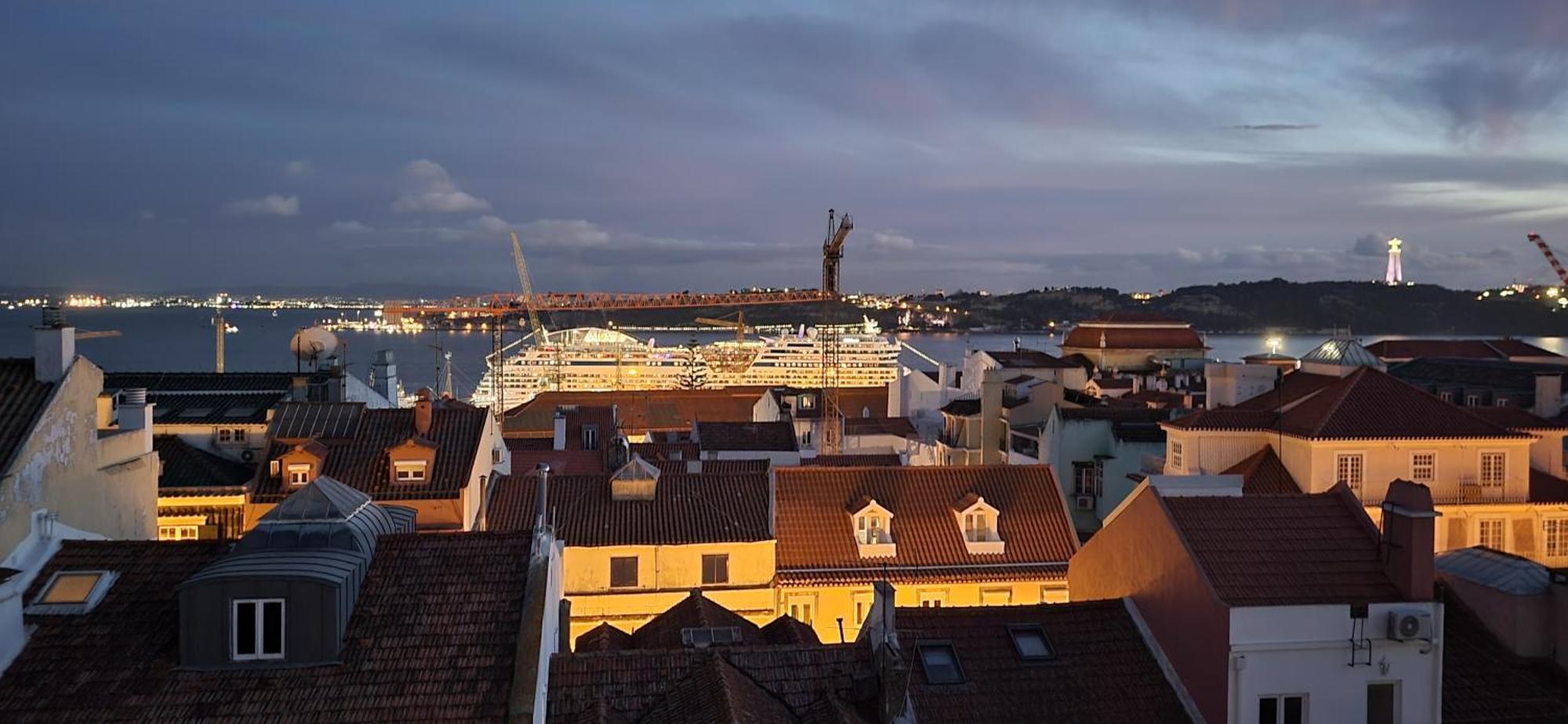 Designer Flats In Lapa By Lovelystay Lisboa Exterior foto